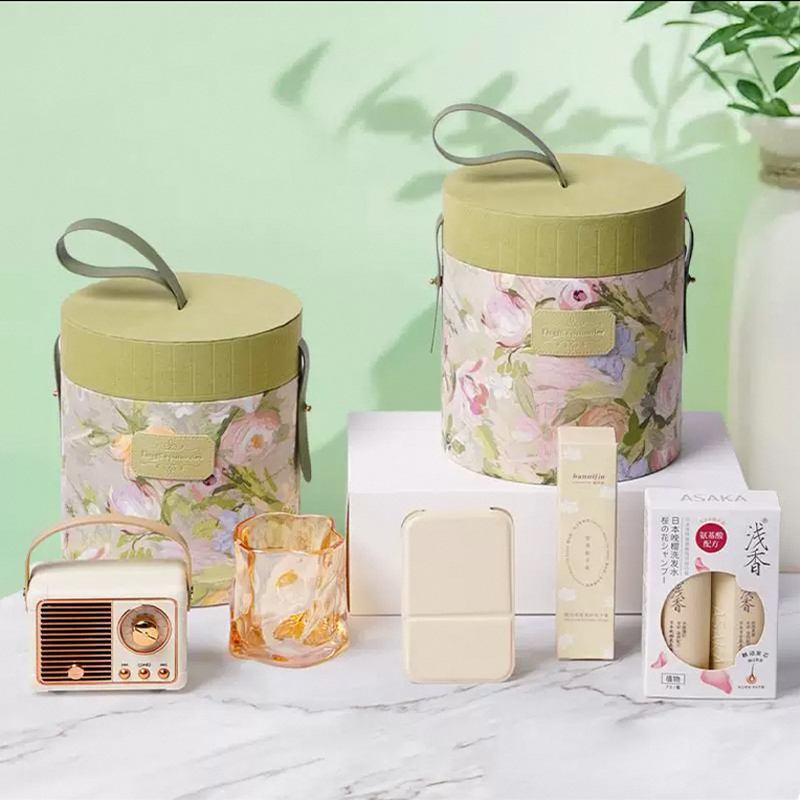 女神节国风繁花礼盒